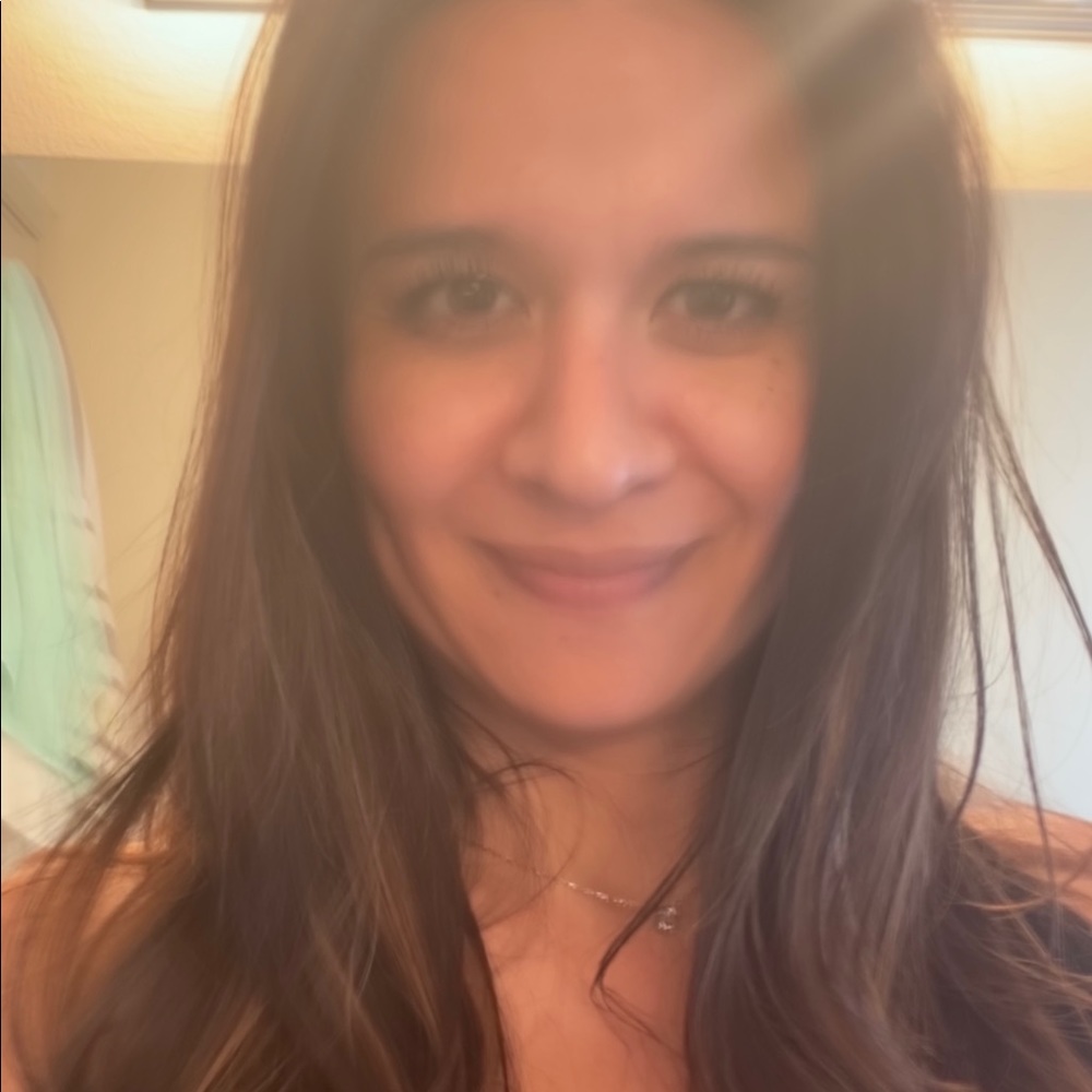 Meet your Posher, Brisa
